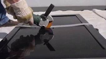 电锯万岁,惊悚悬疑的生死游戏